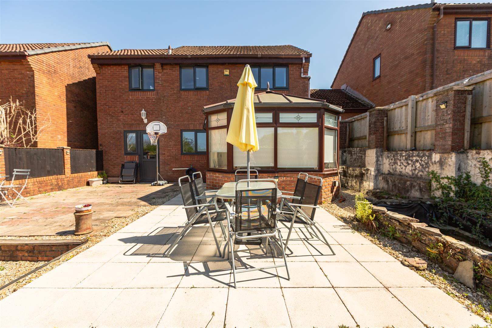 Murrayfield Close, Fforestfach, Swansea, SA5 5BT